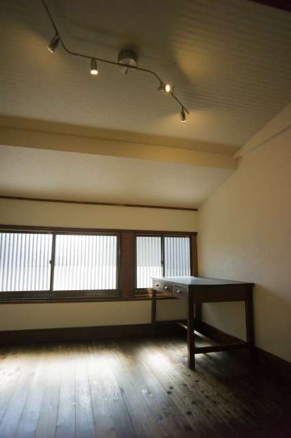 京都市中京区H様邸2階居室勾配天井